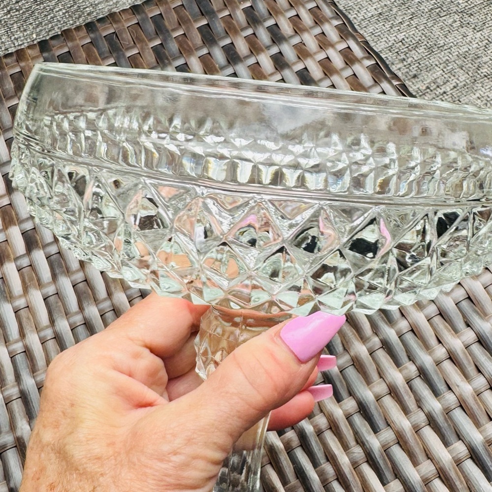 Indiana Glass VINTAGE Diamond Point Pedestal Clear Compote Serving Dish - Picture 11 of 14